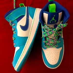 Jordan side 37 women